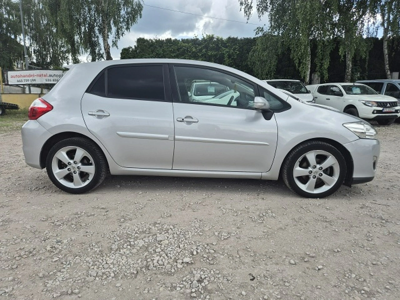 Toyota Auris - Zdjęcie 10