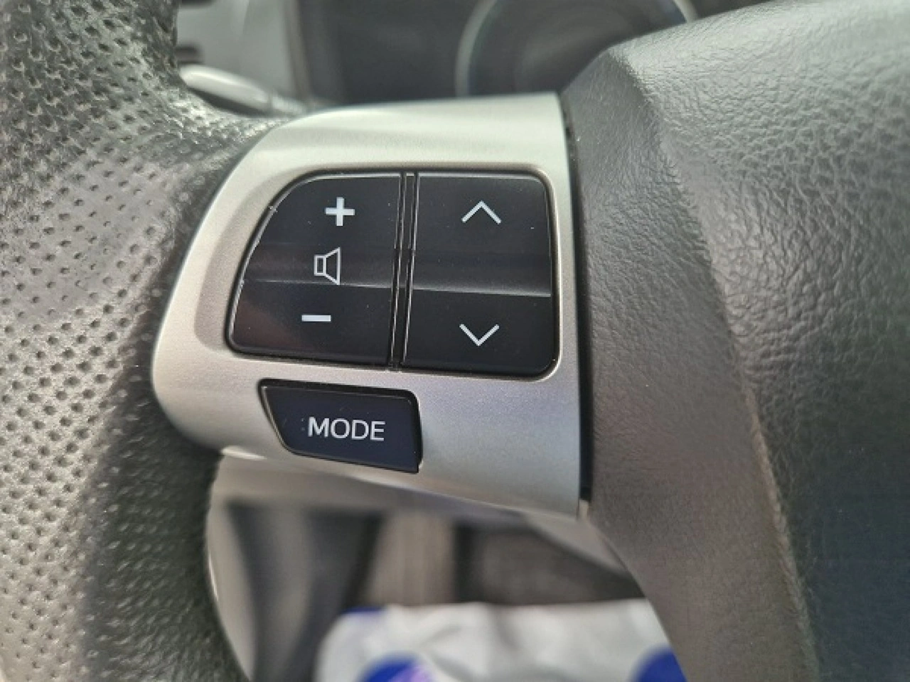 Toyota Auris - Zdjęcie 18