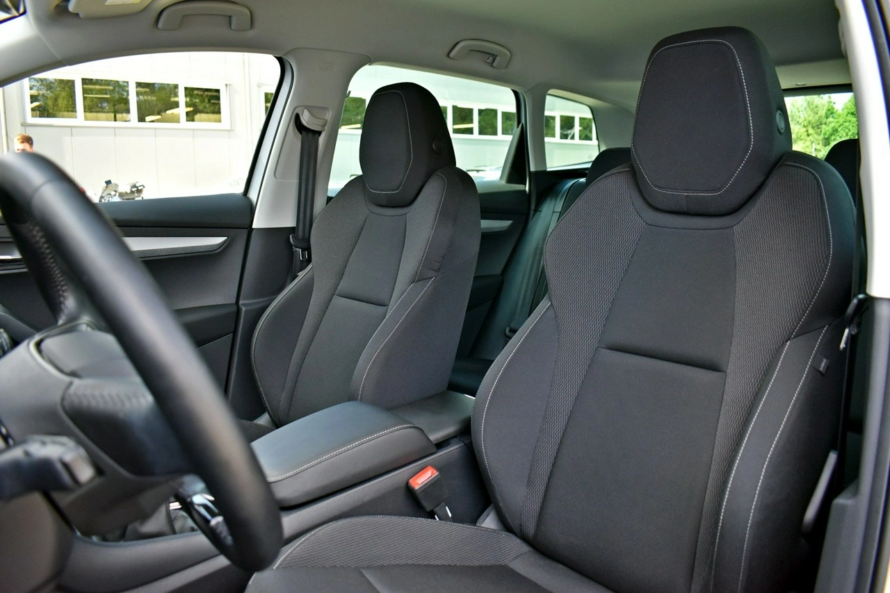 Skoda Karoq - Zdjęcie 10