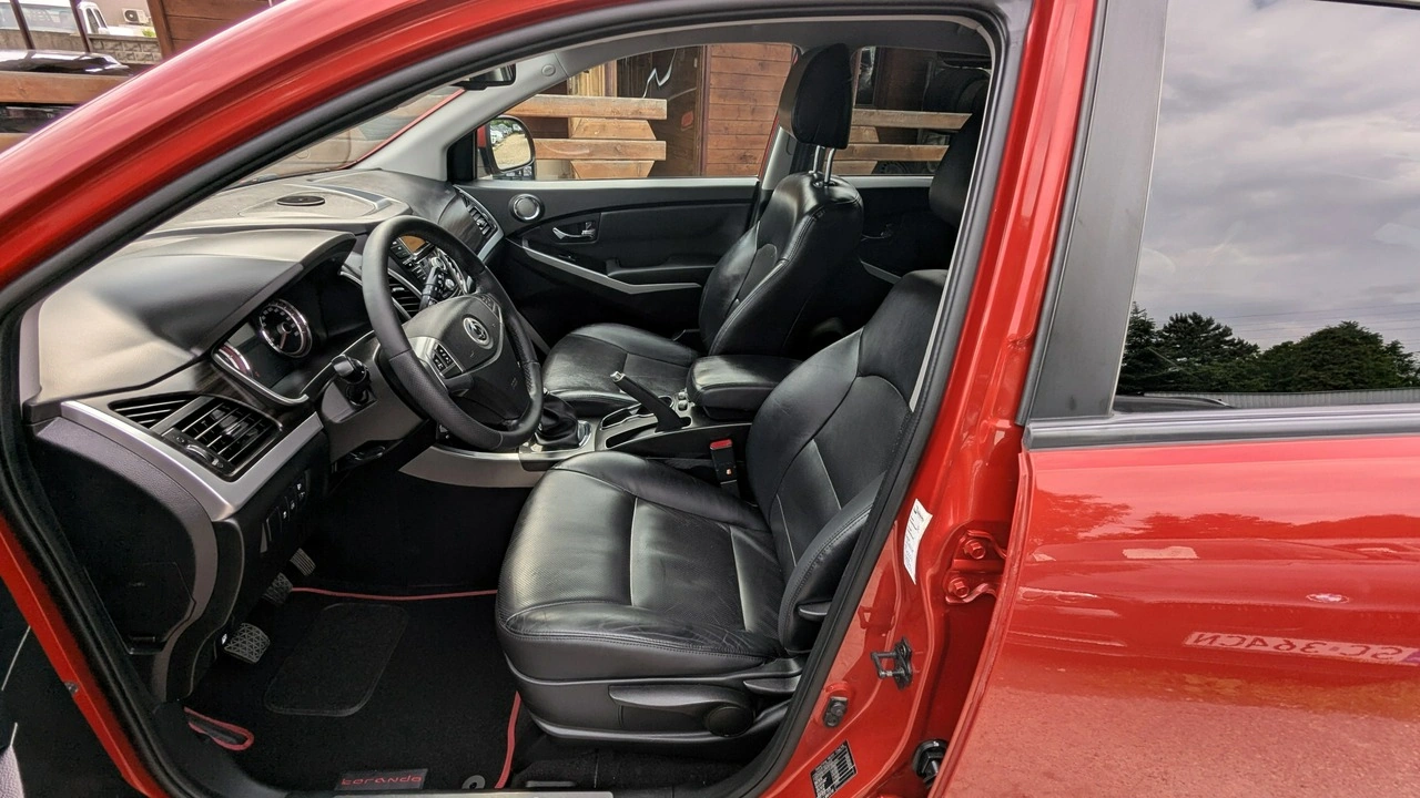 SsangYong Korando - Zdjęcie 13