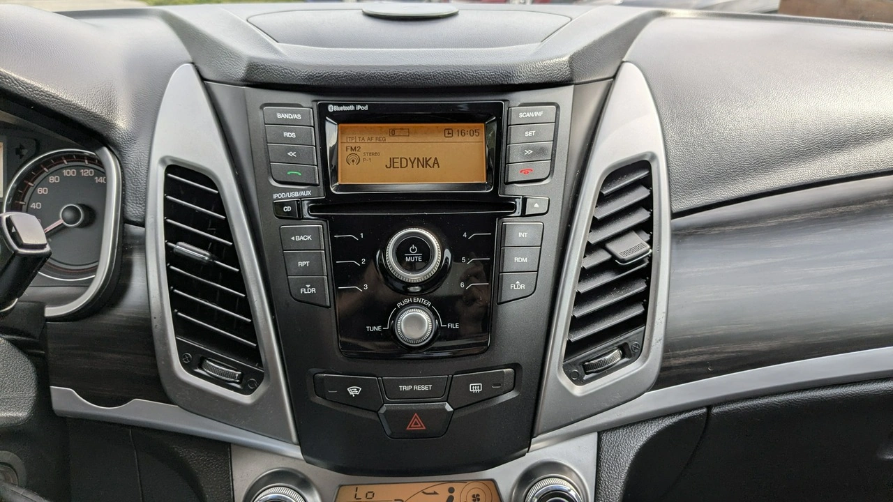 SsangYong Korando - Zdjęcie 25