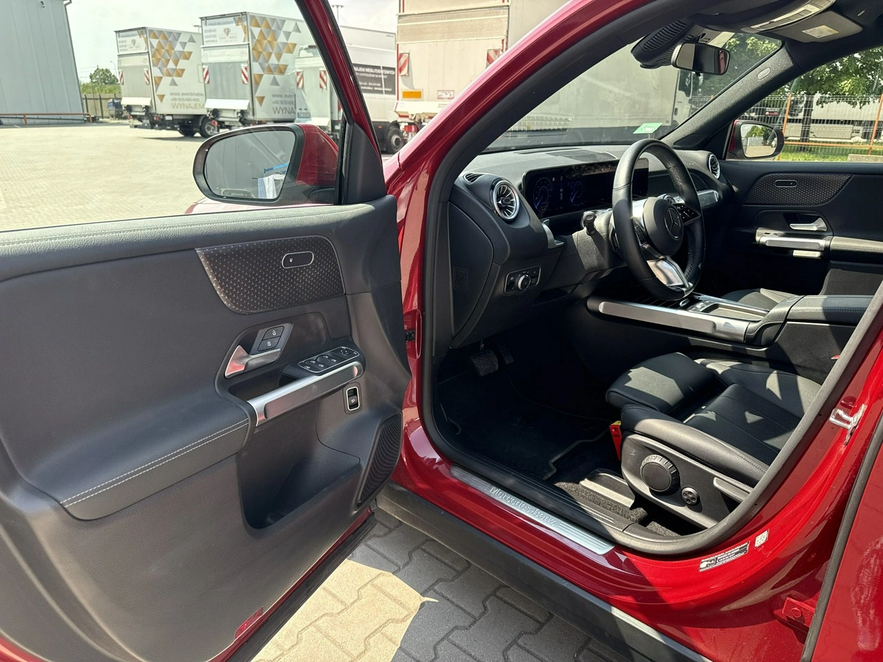 Mercedes EQB - Zdjęcie 9