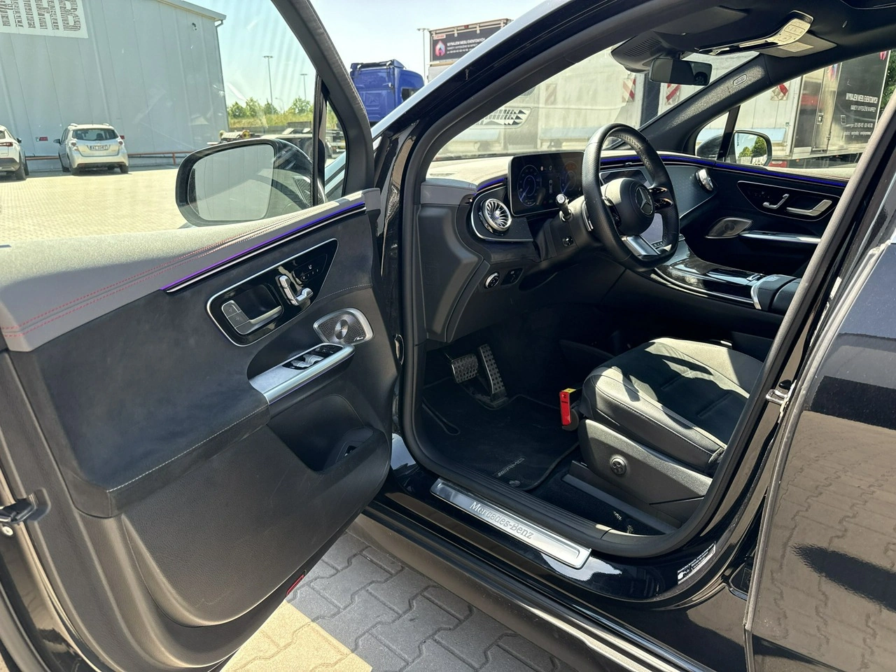 Mercedes EQE - Zdjęcie 9