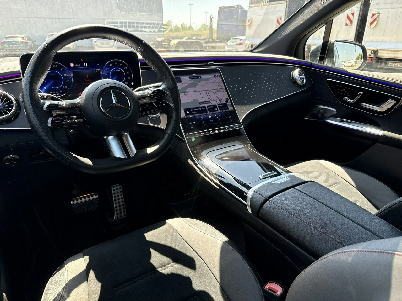 Mercedes EQE - Zdjęcie 11
