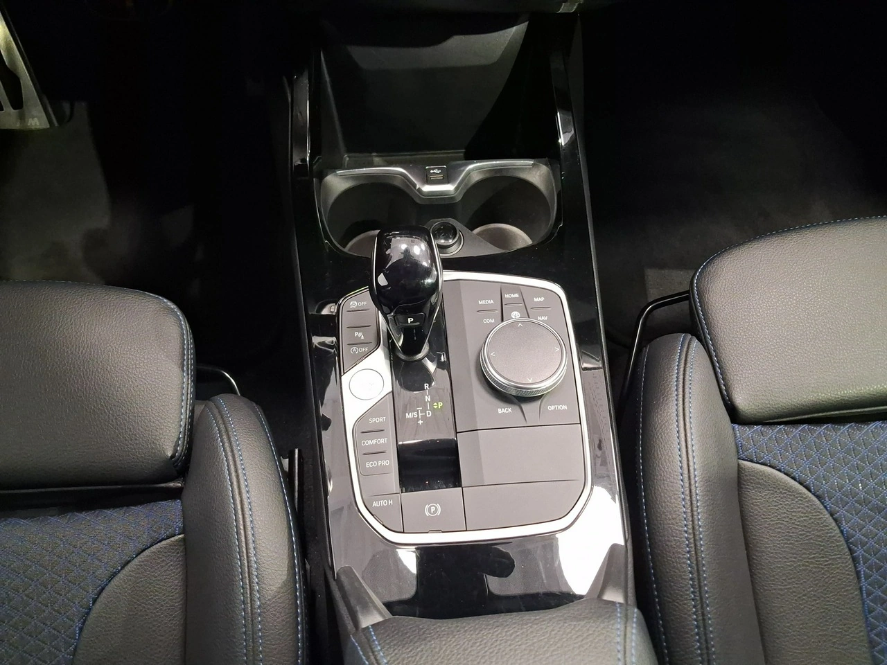 BMW 218 - Zdjęcie 21