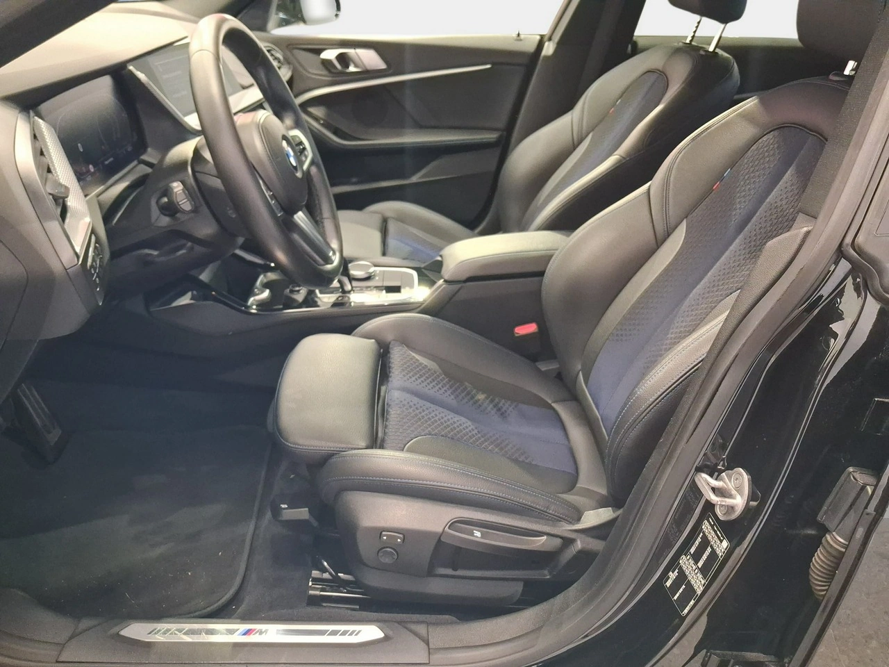 BMW 218 - Zdjęcie 8