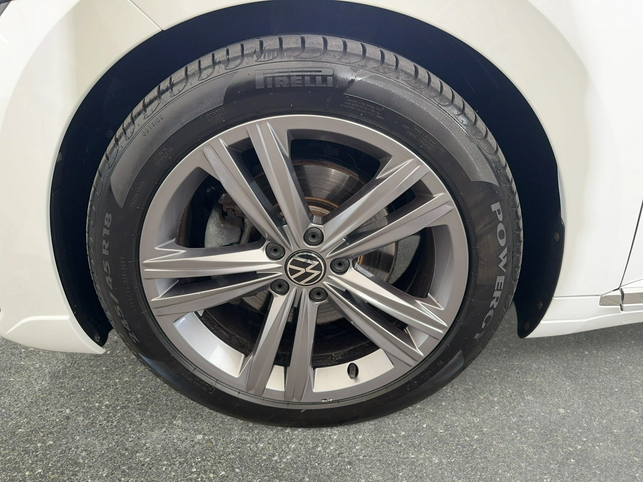 Volkswagen Arteon - Zdjęcie 9