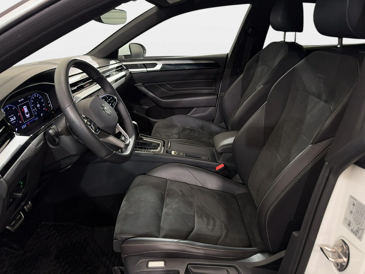 Volkswagen Arteon - Zdjęcie 11