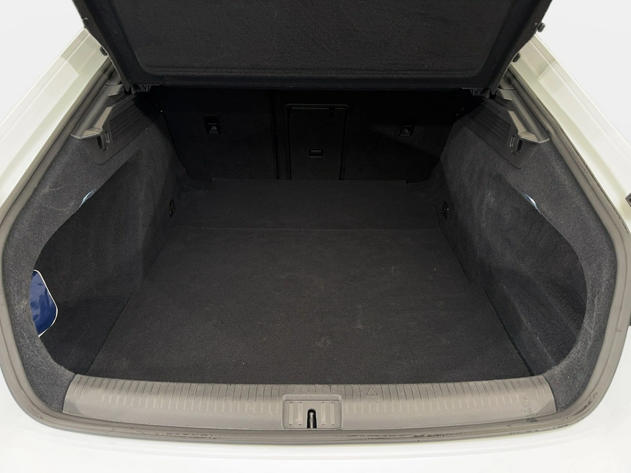 Volkswagen Arteon - Zdjęcie 13