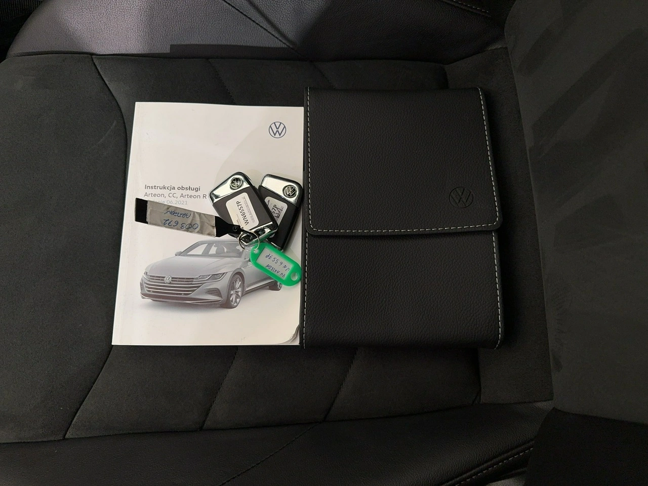 Volkswagen Arteon - Zdjęcie 26
