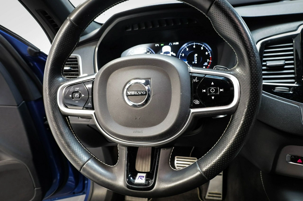 Volvo XC 90 - Zdjęcie 17