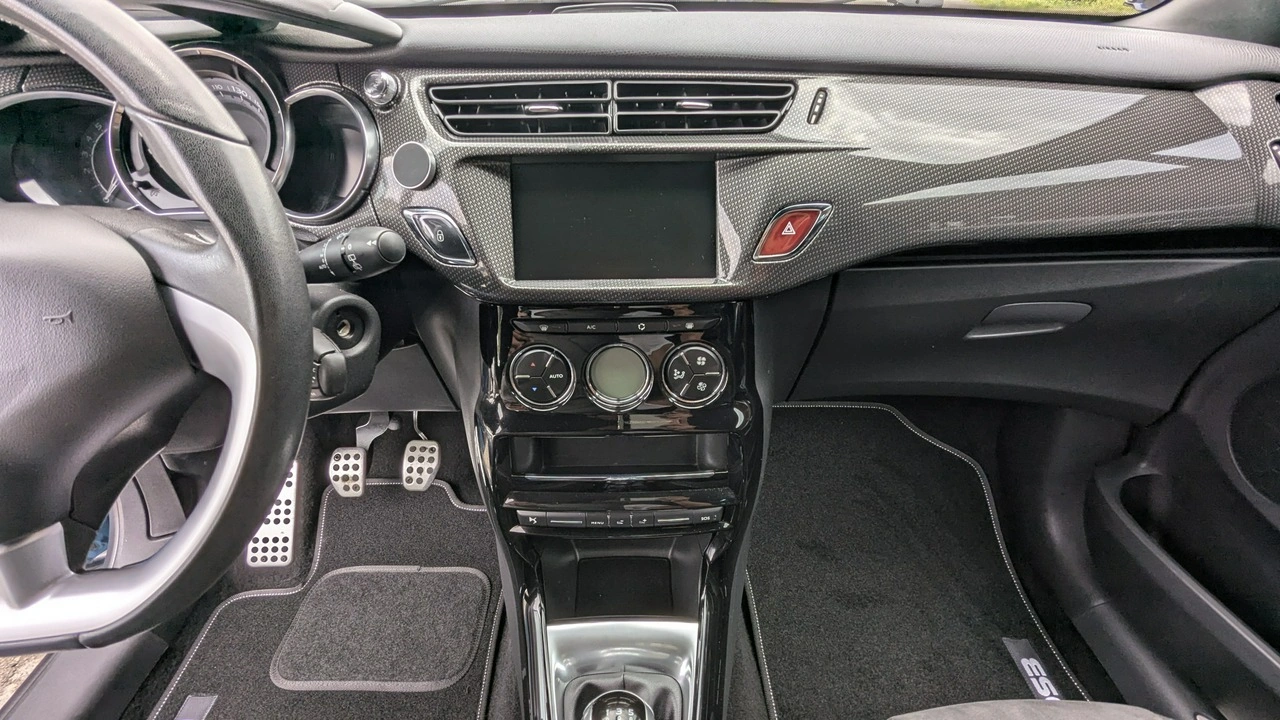 Citroën DS3 - Zdjęcie 23