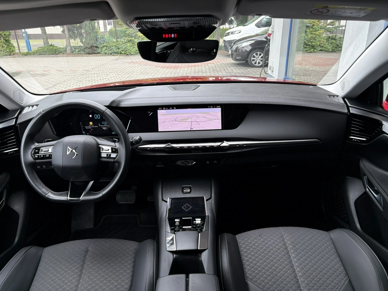 DS Automobiles DS 4 - Zdjęcie 14