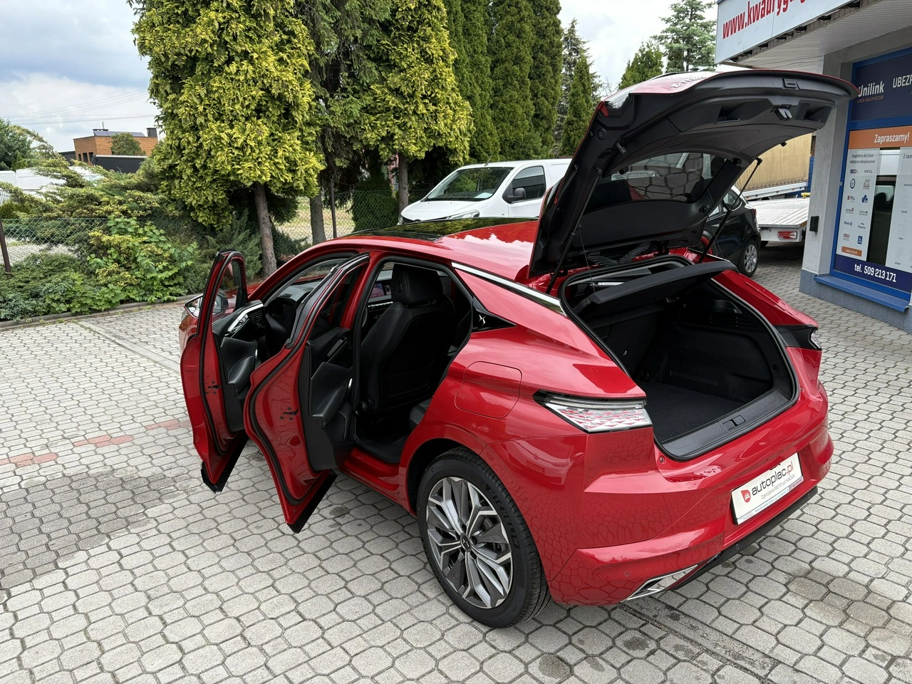 DS Automobiles DS 4 - Zdjęcie 37