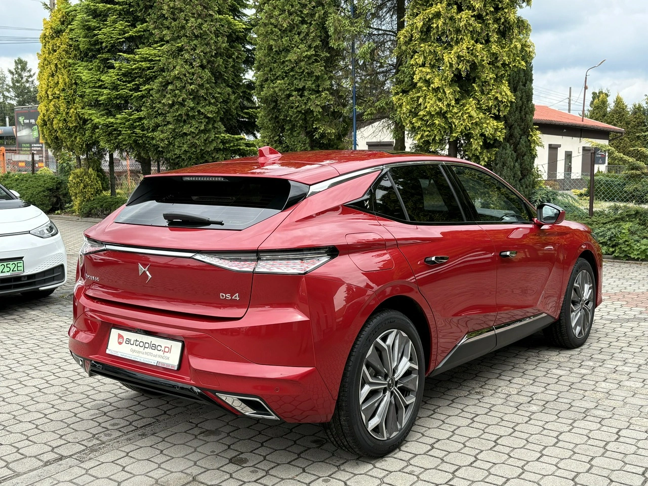 DS Automobiles DS 4 - Zdjęcie 5