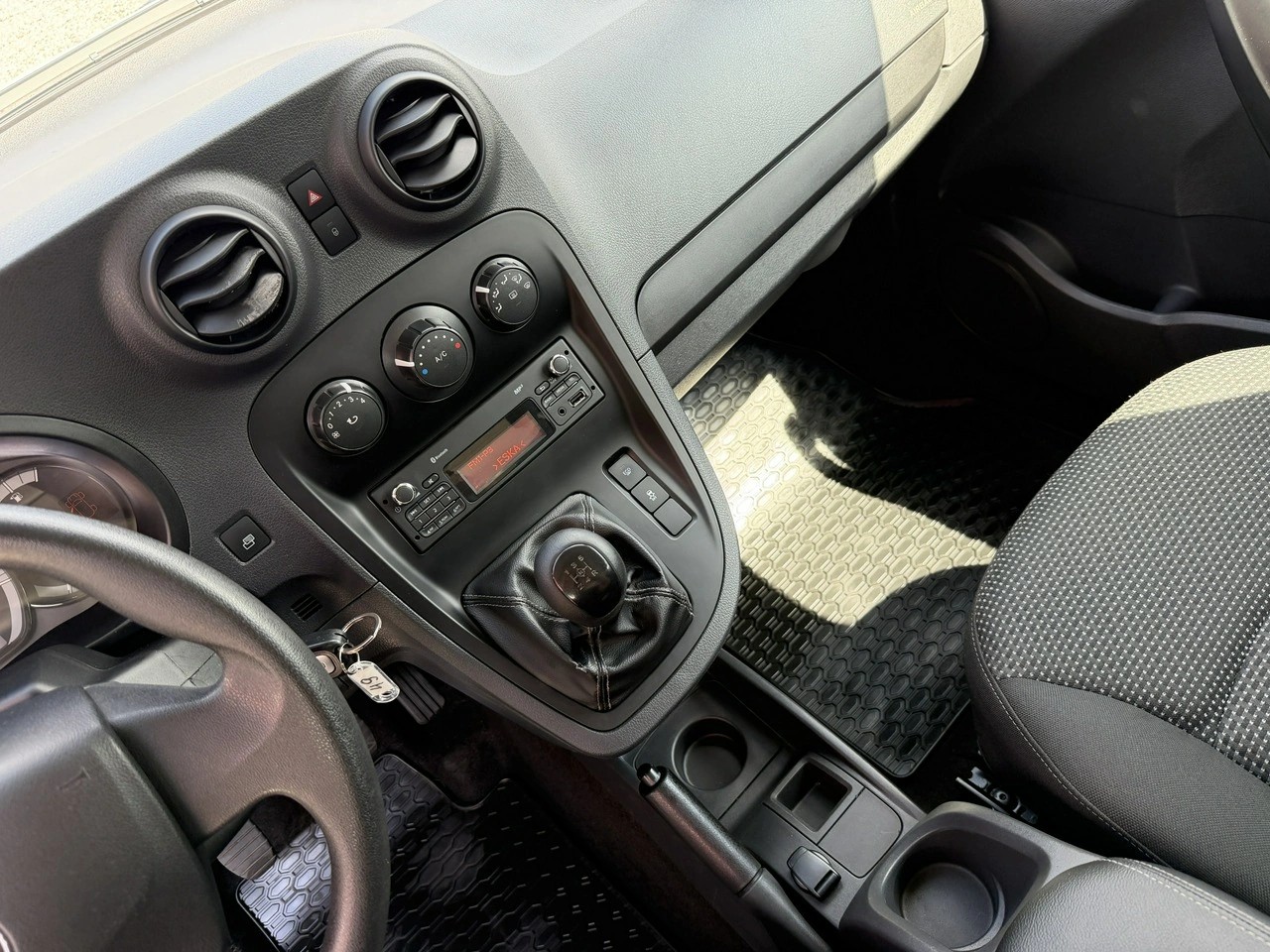 Mercedes Citan Tourer - Zdjęcie 16