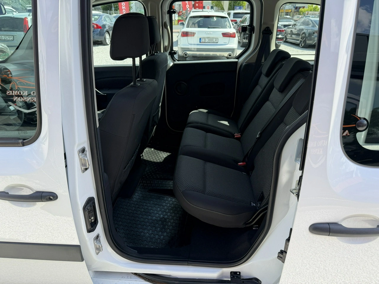 Mercedes Citan Tourer - Zdjęcie 25