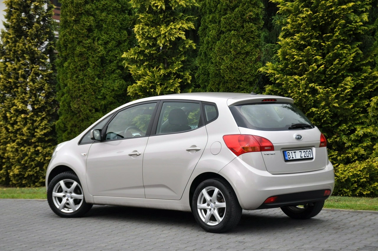 Kia Venga - Zdjęcie 12