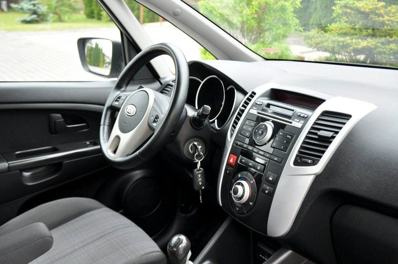 Kia Venga - Zdjęcie 17