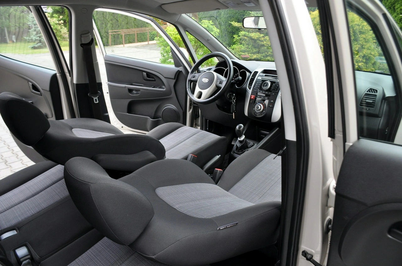 Kia Venga - Zdjęcie 22