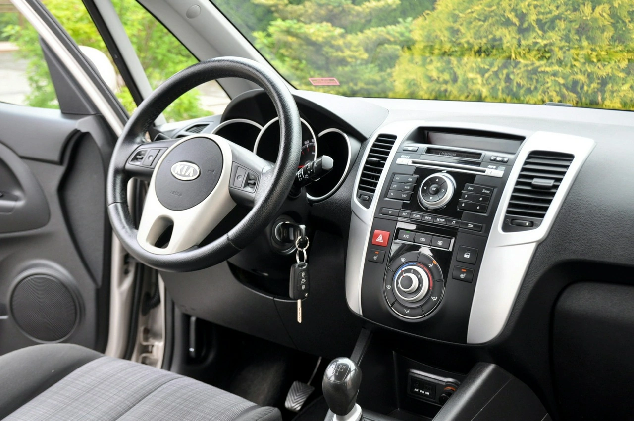 Kia Venga - Zdjęcie 24