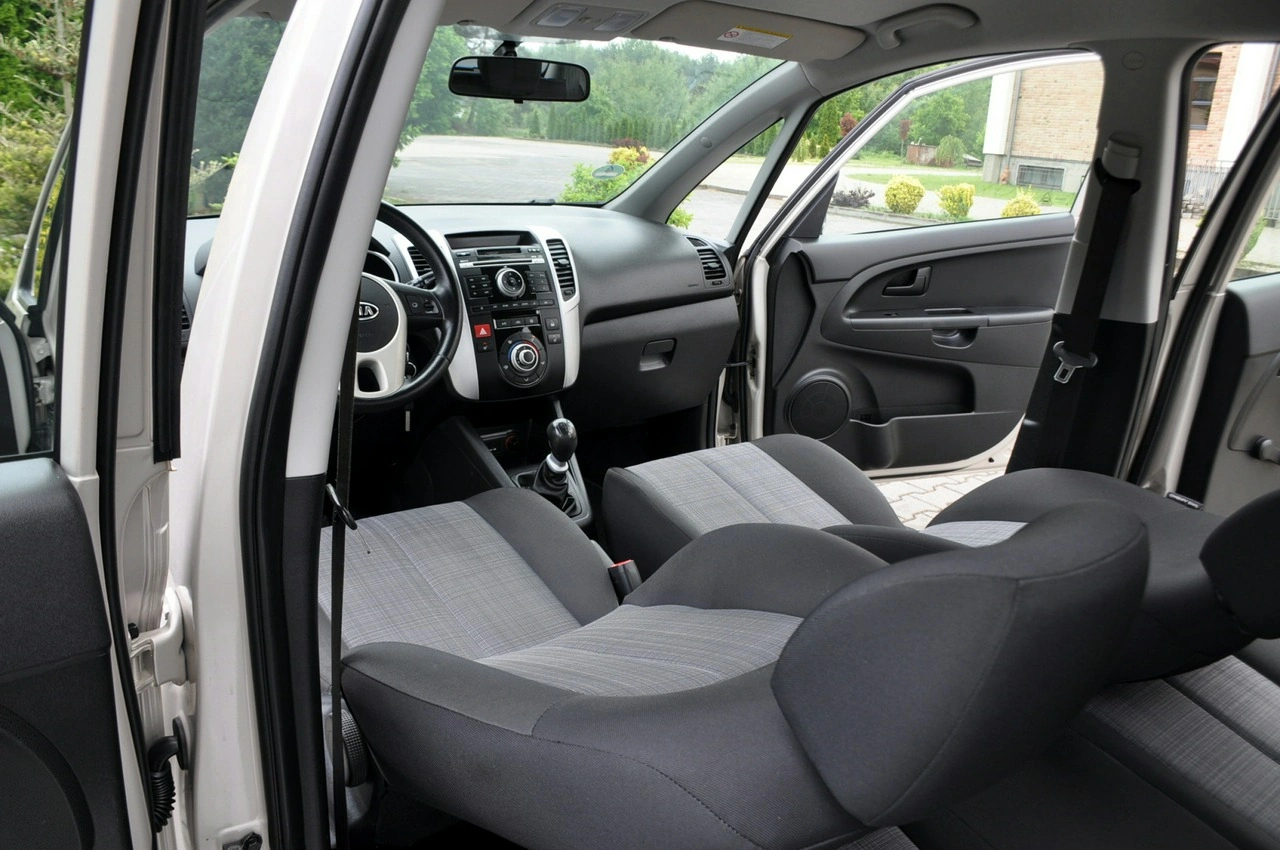Kia Venga - Zdjęcie 26