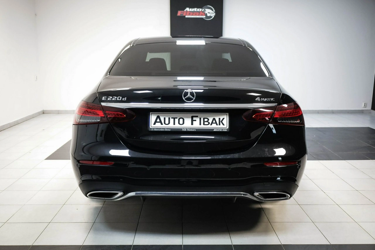 Mercedes E 220 - Zdjęcie 9