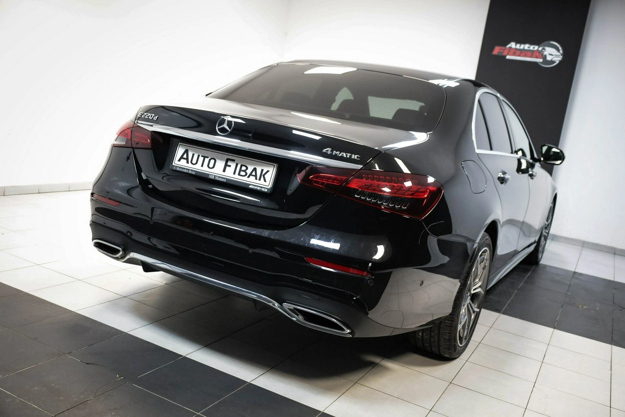 Mercedes E 220 - Zdjęcie 10