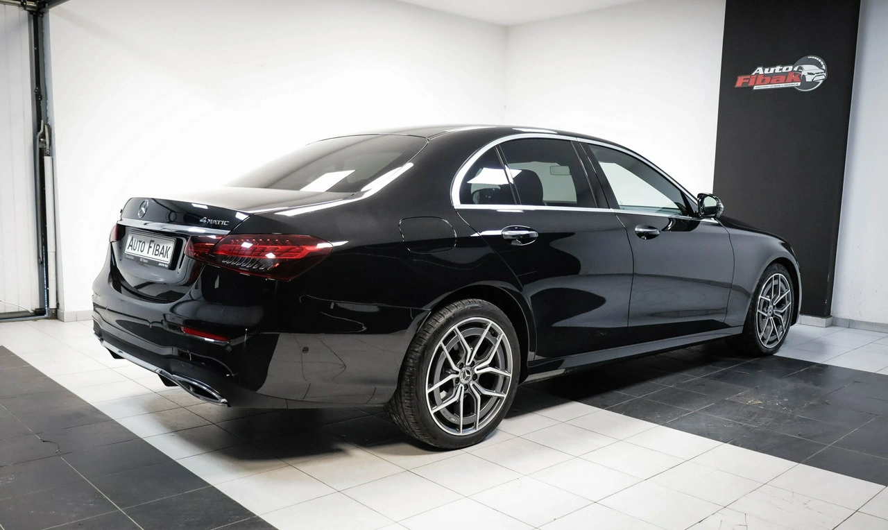 Mercedes E 220 - Zdjęcie 11