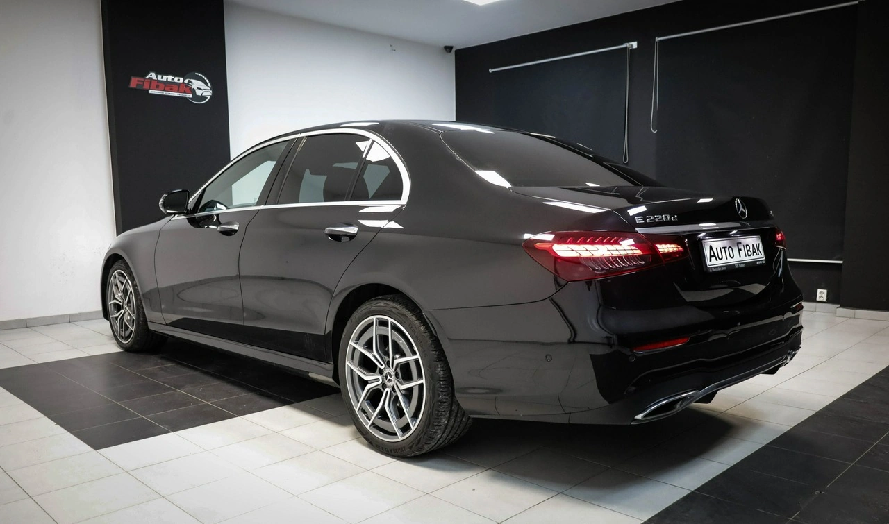 Mercedes E 220 - Zdjęcie 7