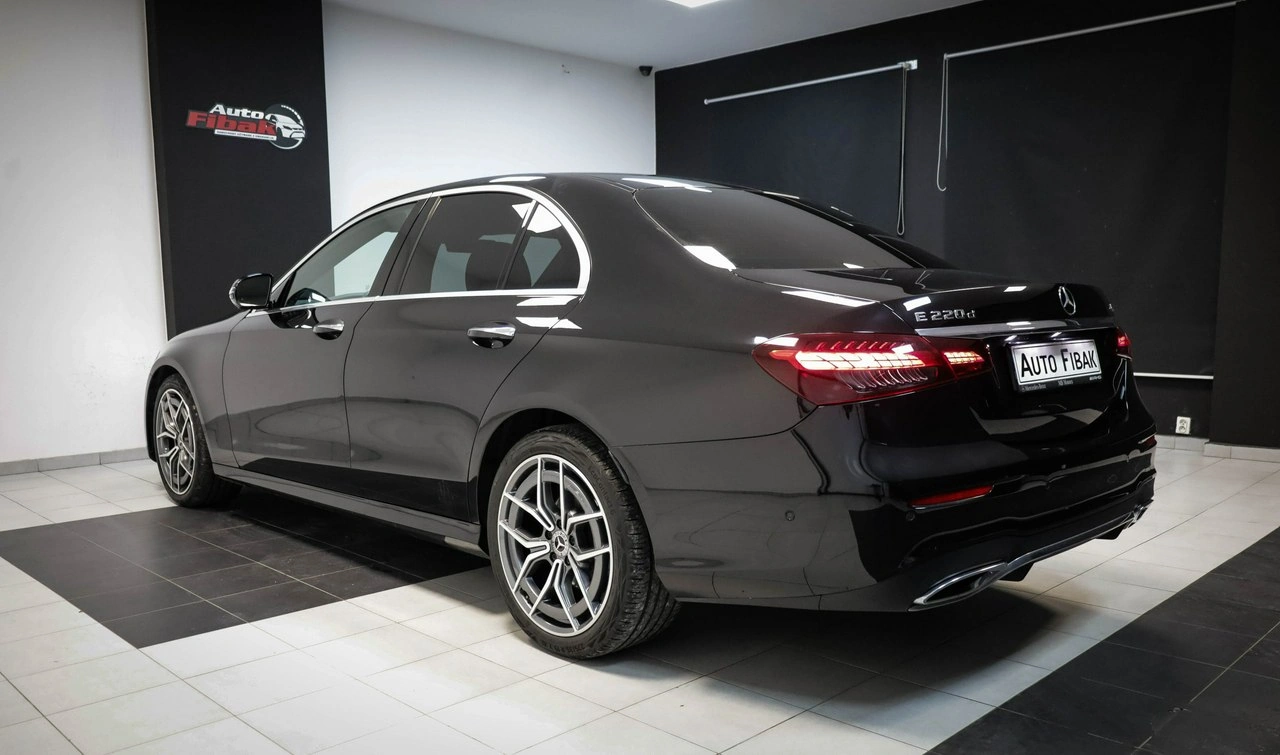 Mercedes E 220 - Zdjęcie 7