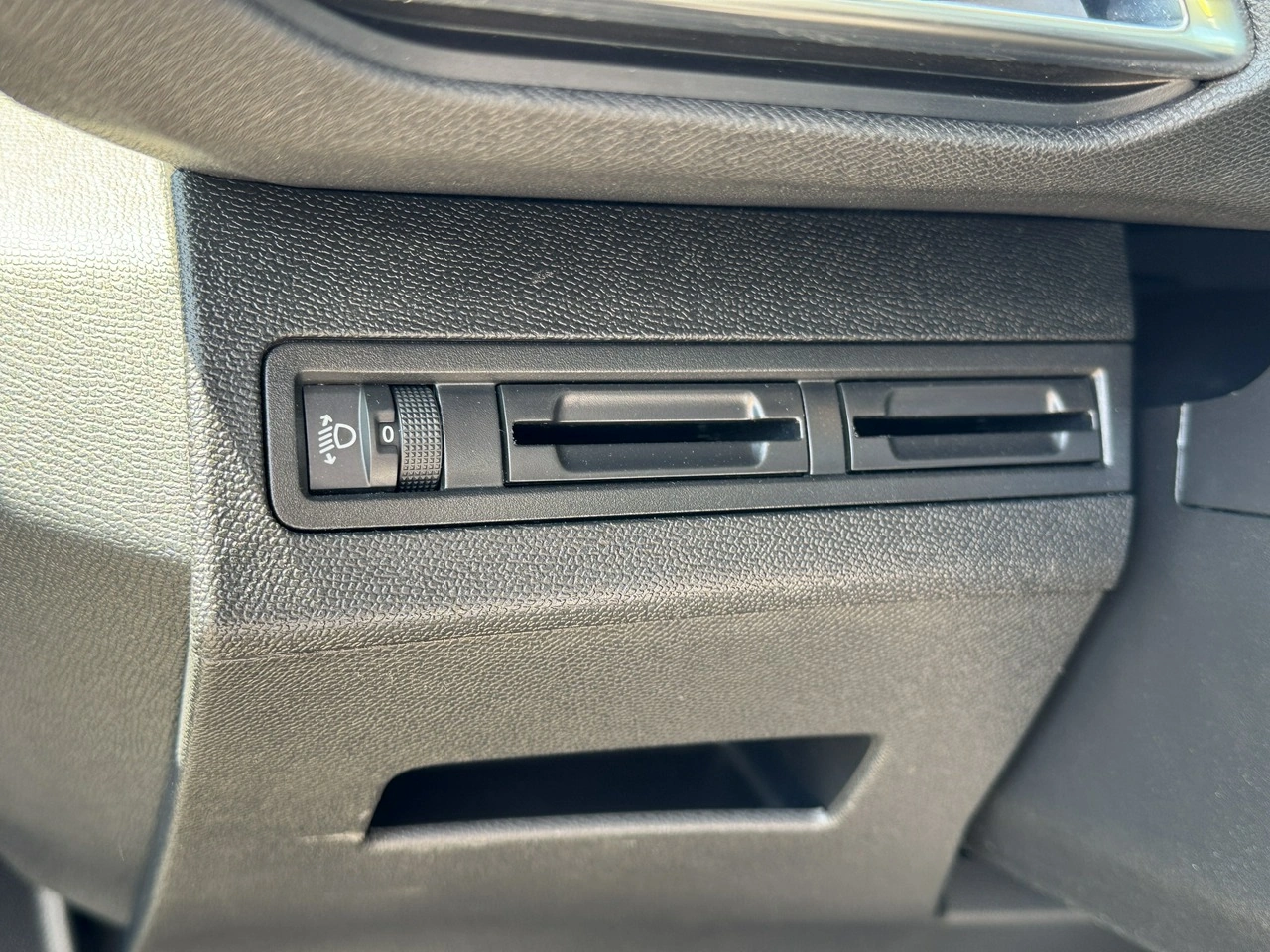 Peugeot 3008 - Zdjęcie 28