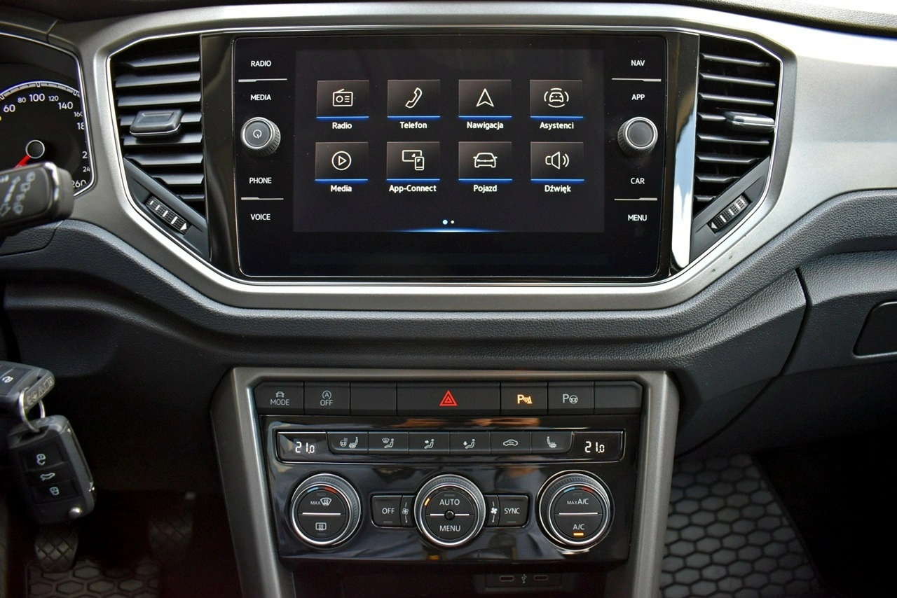 Volkswagen T-Roc - Zdjęcie 18