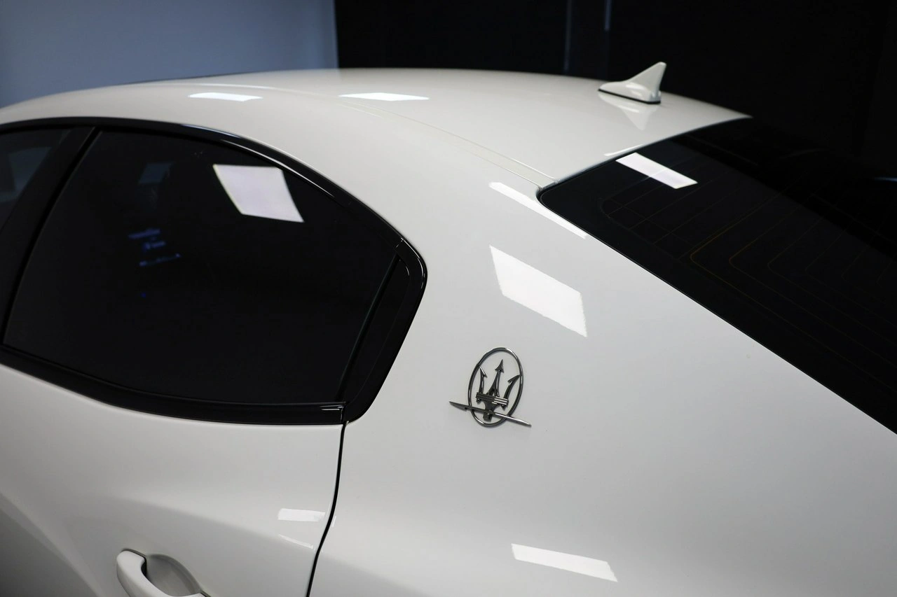 Maserati Ghibli - Zdjęcie 10