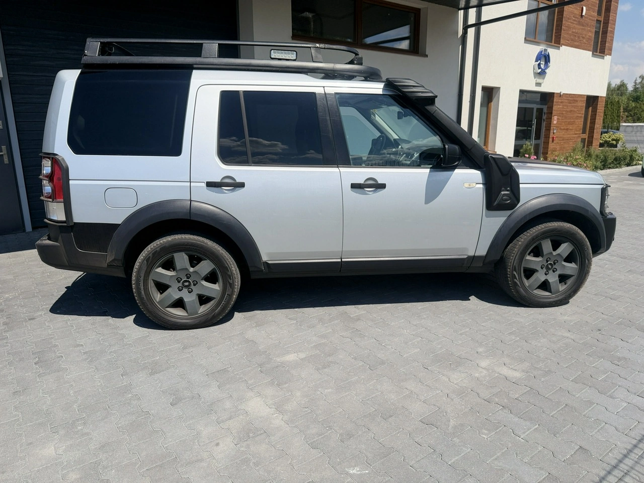 Land Rover Discovery - Zdjęcie 10