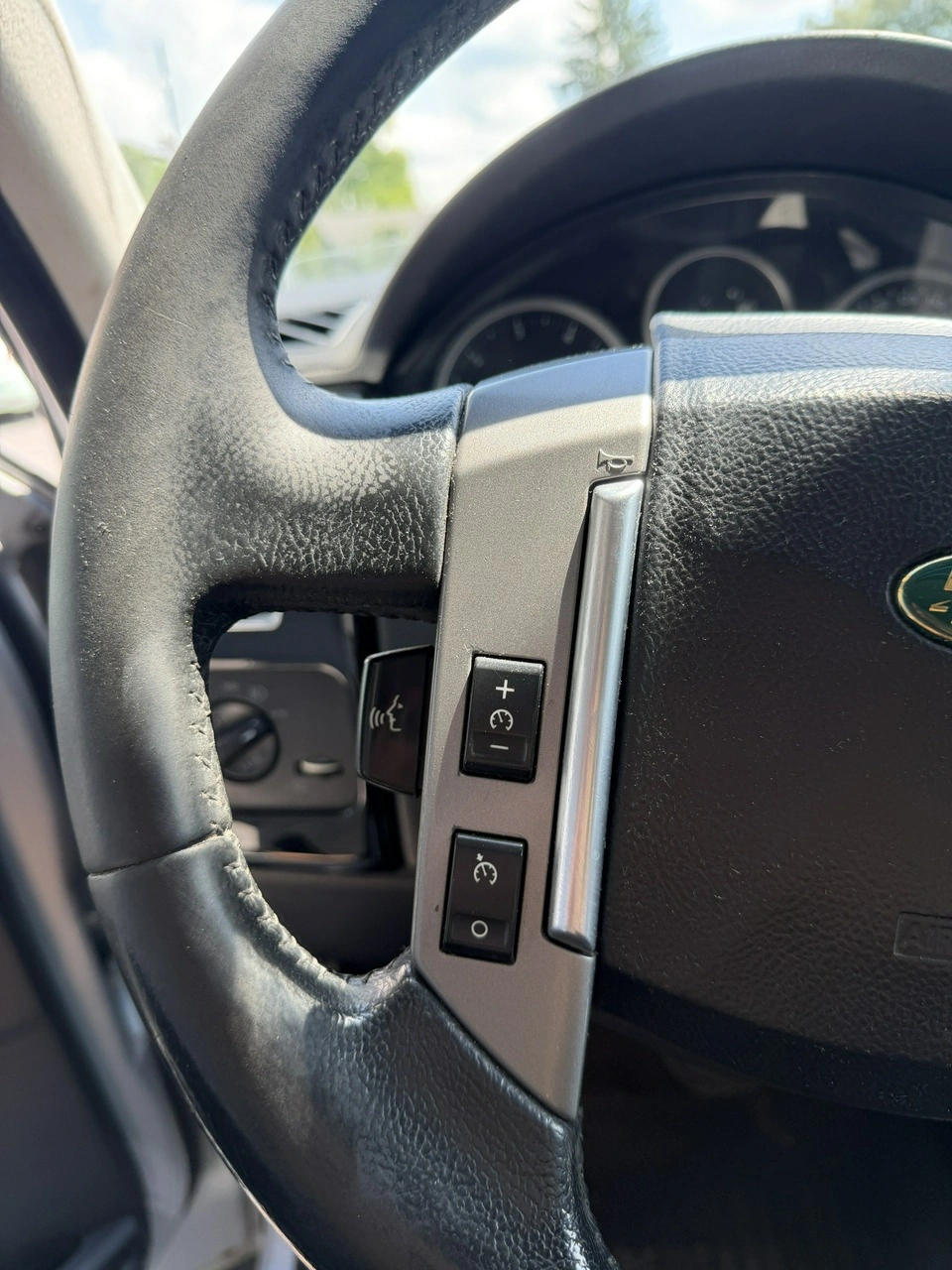Land Rover Discovery - Zdjęcie 25