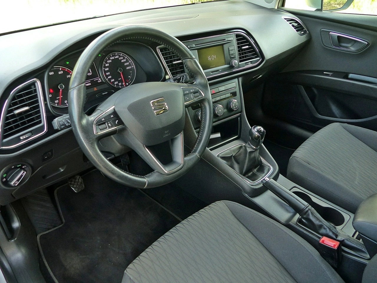 Seat Leon Sportstourer - Zdjęcie 18