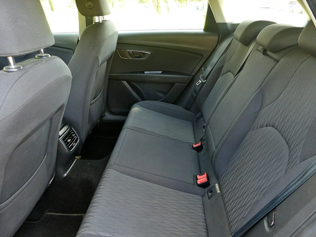 Seat Leon Sportstourer - Zdjęcie 22