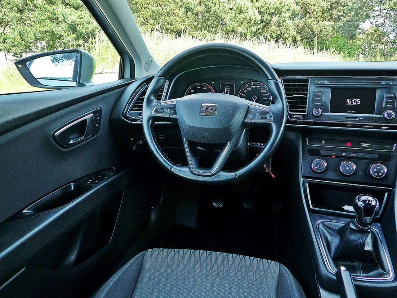 Seat Leon Sportstourer - Zdjęcie 34