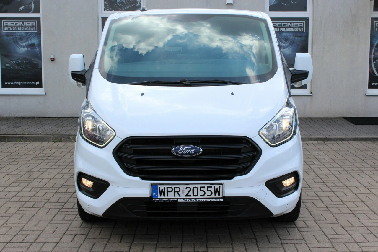 Ford Transit Custom - Zdjęcie 1