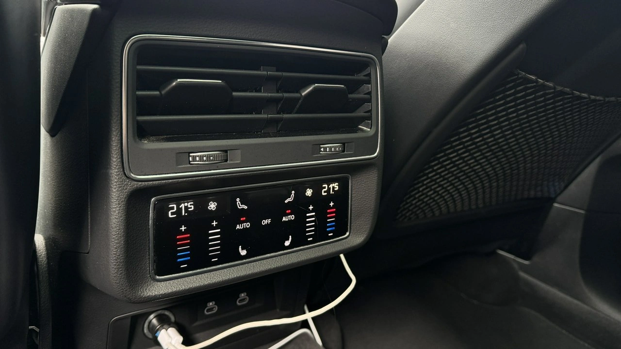 Audi Q8 - Zdjęcie 34