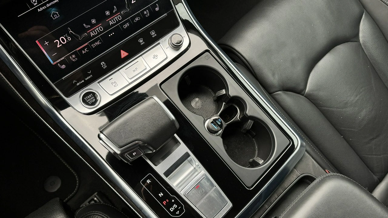 Audi Q8 - Zdjęcie 13