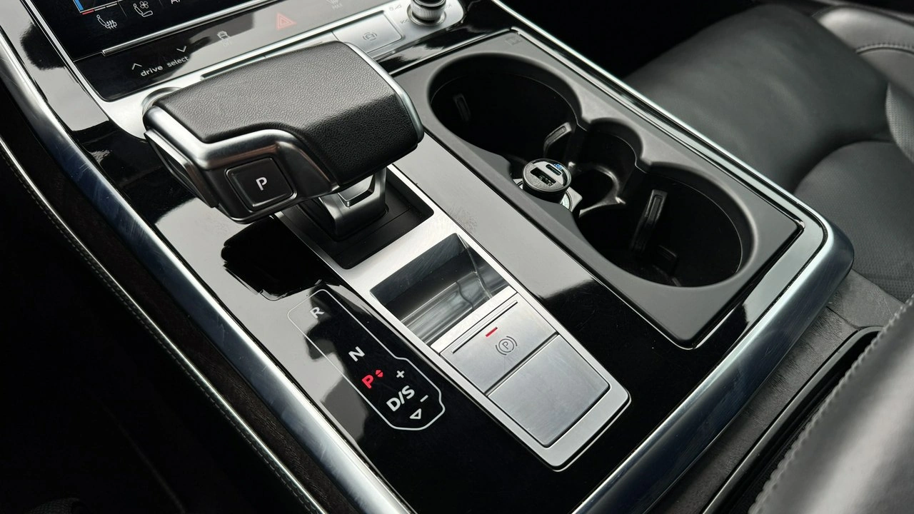 Audi Q8 - Zdjęcie 15
