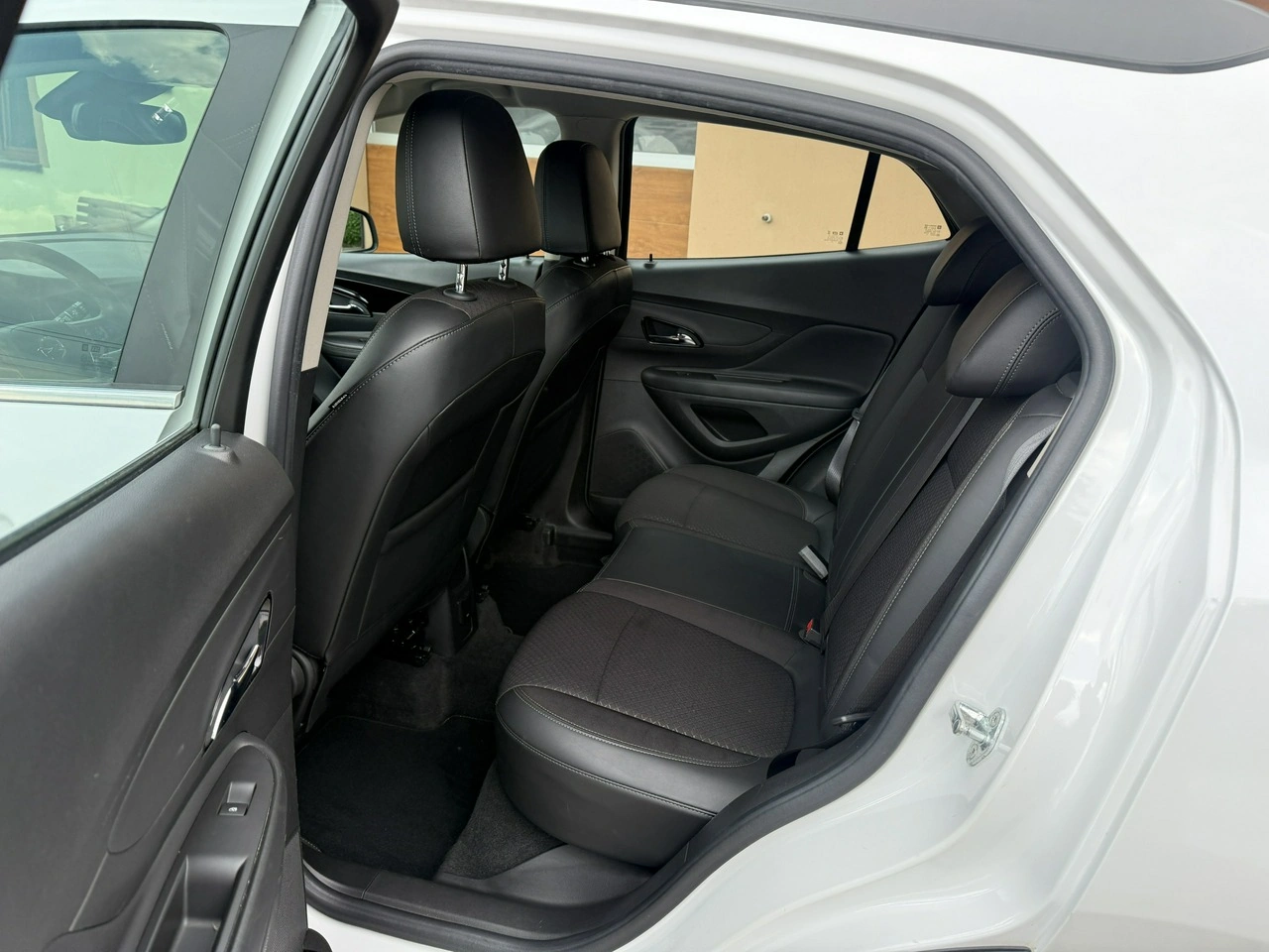 Opel Mokka X - Zdjęcie 24