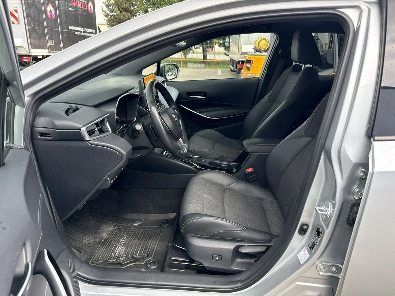 Toyota Corolla - Zdjęcie 10