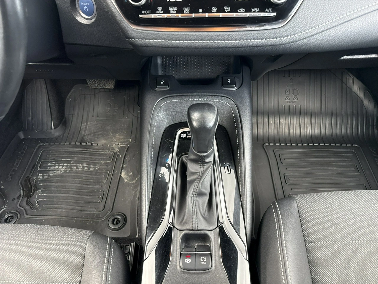 Toyota Corolla - Zdjęcie 23