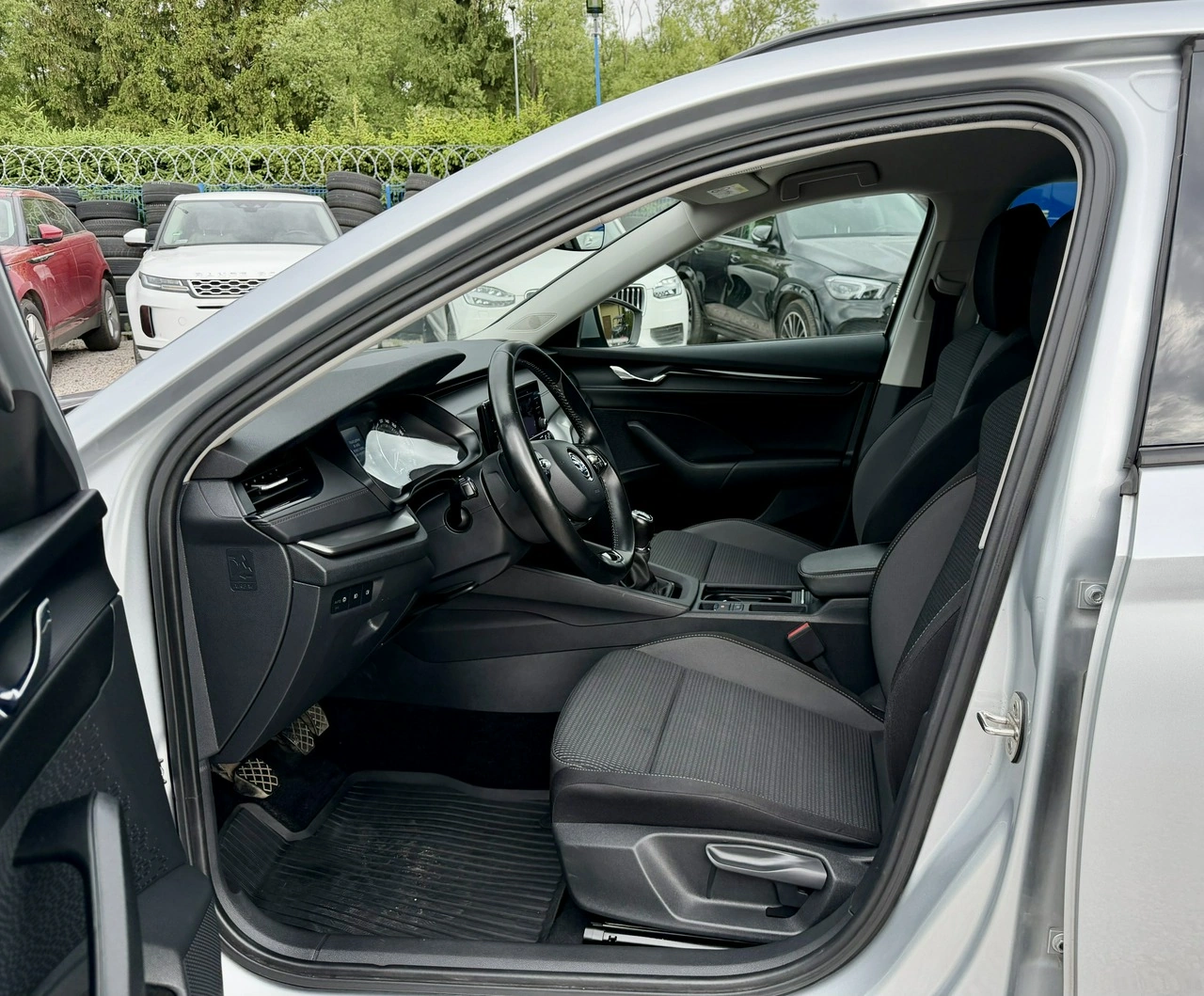 Skoda Octavia - Zdjęcie 8