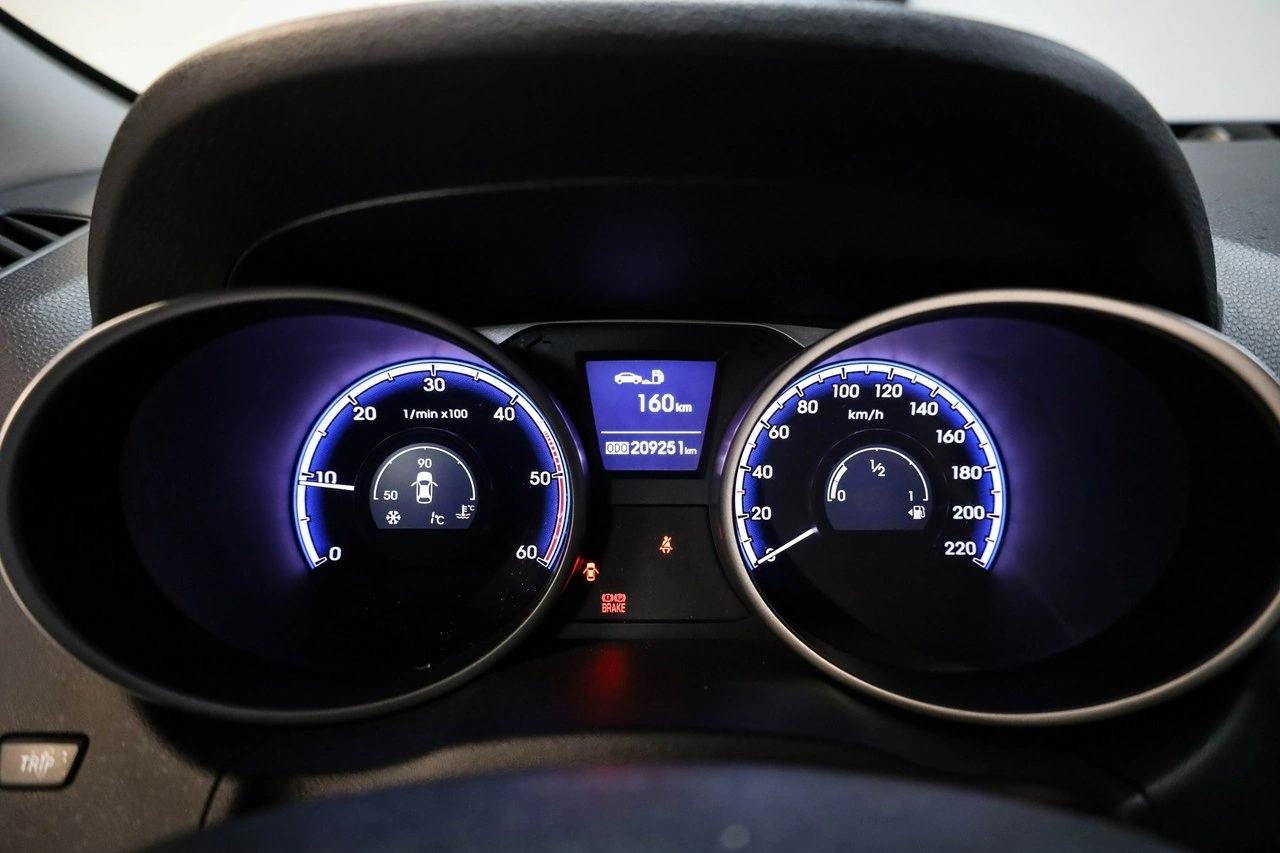 Hyundai ix35 - Zdjęcie 18