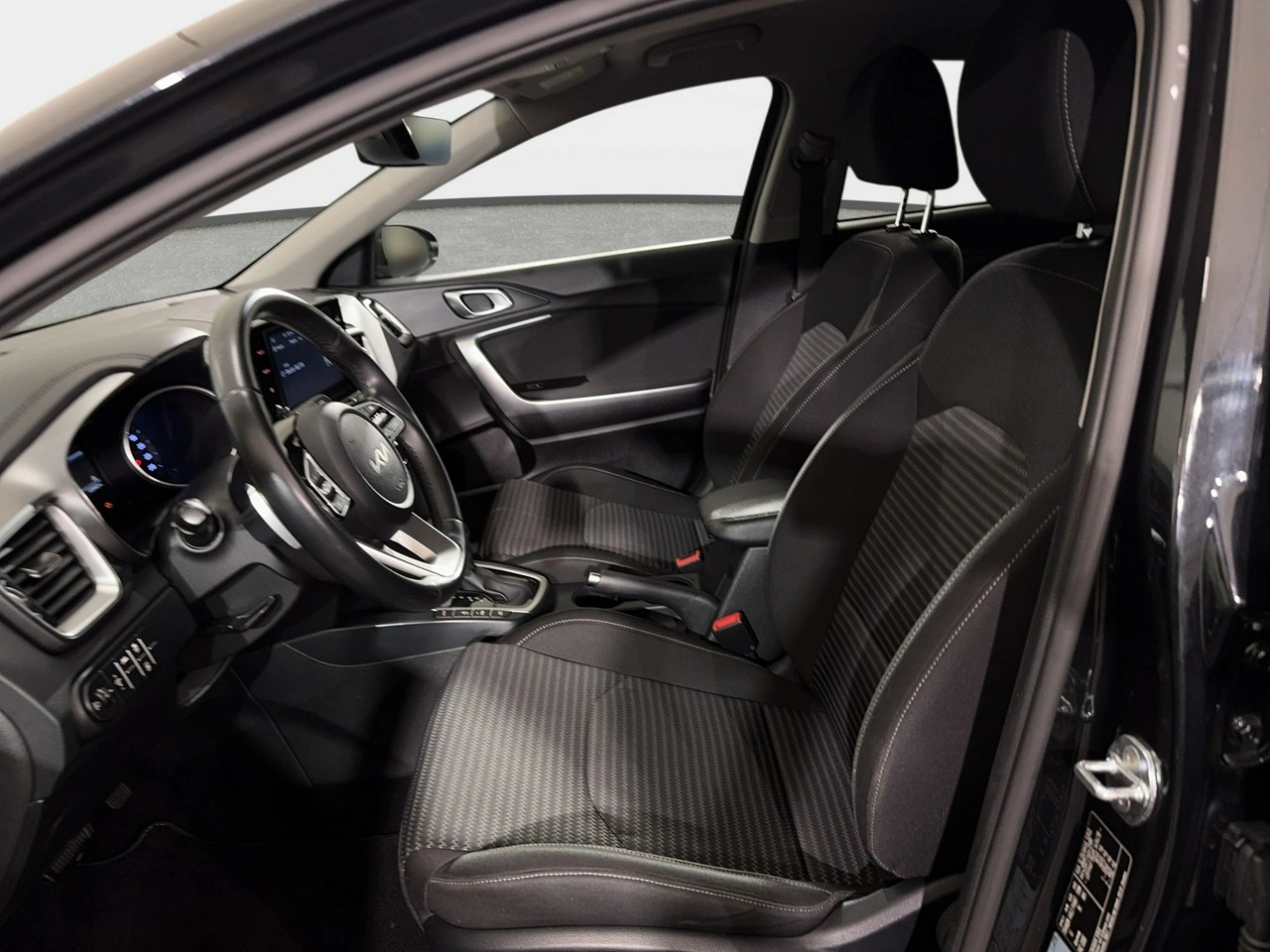 Kia XCeed - Zdjęcie 11