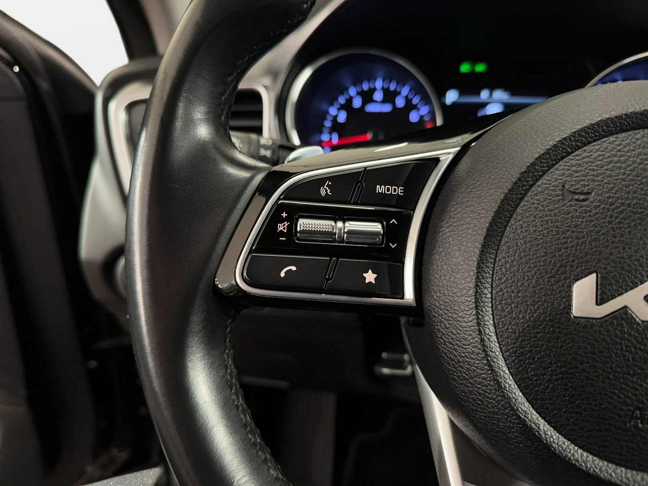 Kia XCeed - Zdjęcie 16